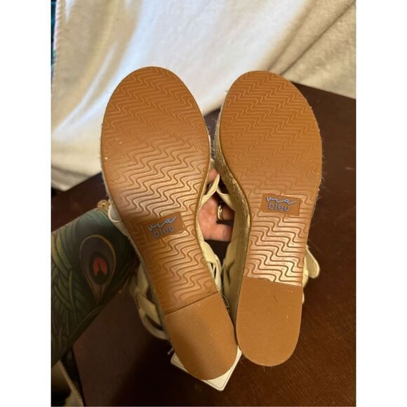 NWT strappy wedges size 8 - Picture 7 of 8